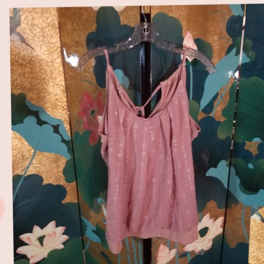 Rose and gold banded tie back tank